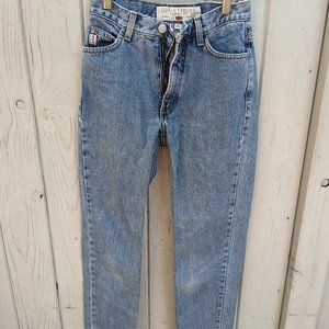 VINTAGE Guess Jeans Original Fit Style 1050 Classic Fit Narrow Leg Size 24